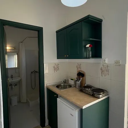 公寓式酒店 Kavos Aparthotel 卡沃斯